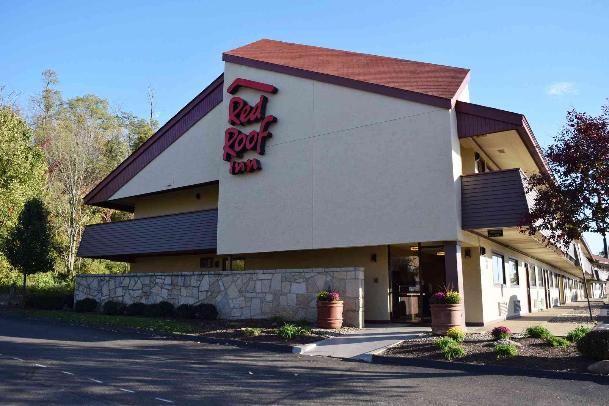 Red Roof Inn St Clairsville - Wheeling West em St. Clairsville, OH