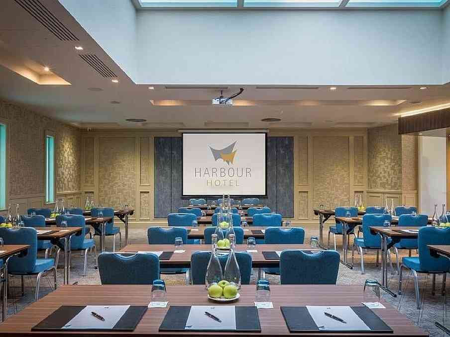 戈尔韦, IE 的 Harbour Hotel