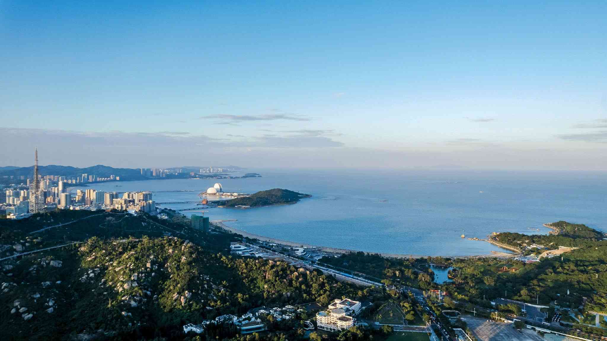 Holiday Inn Zhuhai City Center в Чжухай, CN