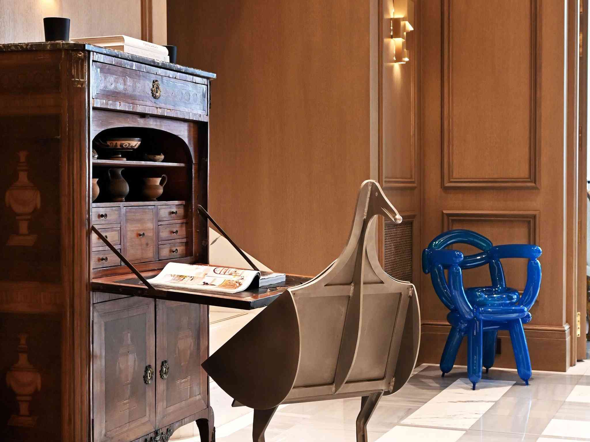 The Dolli at Acropolis en Athens, GR