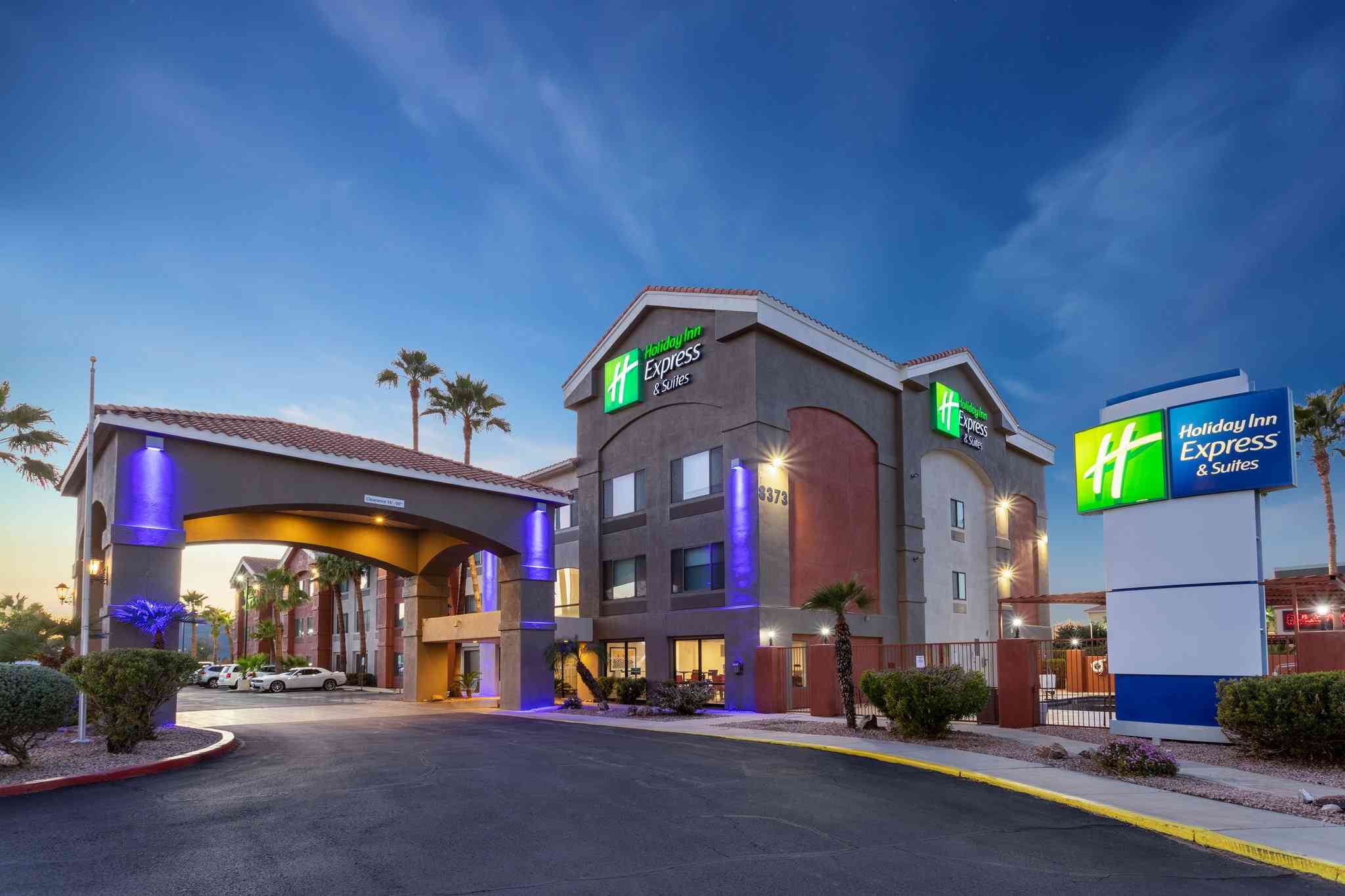 圖森, AZ 的 Holiday Inn Express Hotel & Suites Marana