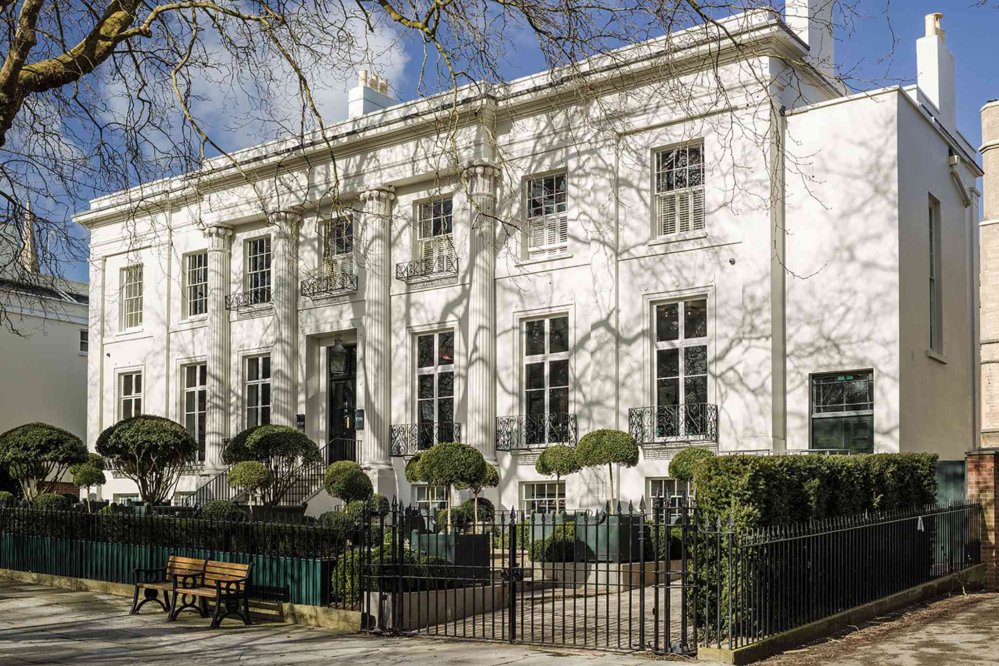 No 131 The Promenade em Cheltenham, GB1