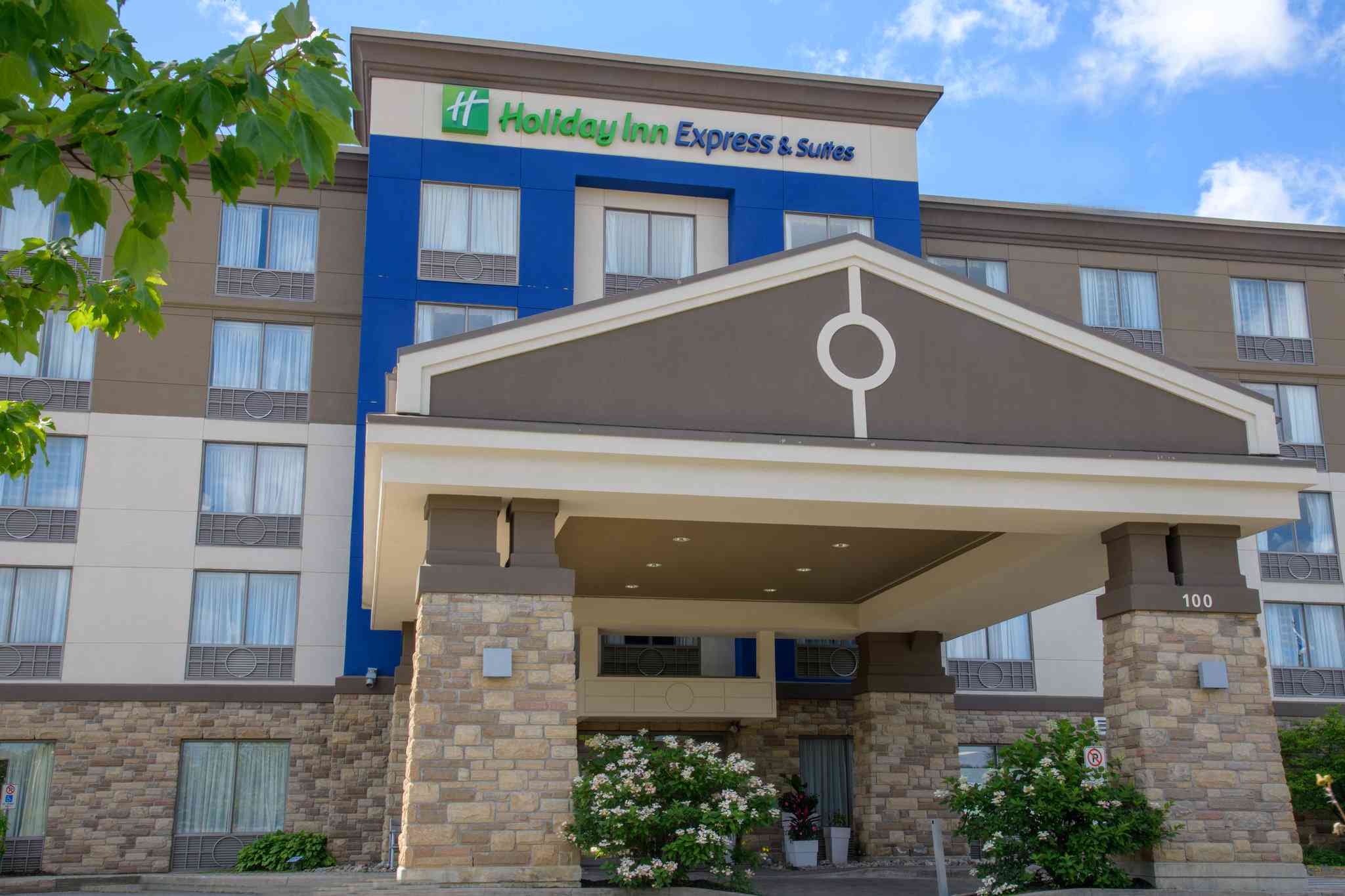 亨茨維爾, ON 的 Holiday Inn Express & Suites Huntsville
