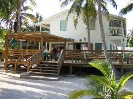 Pelican Beach Resorts en Dangriga, BZ