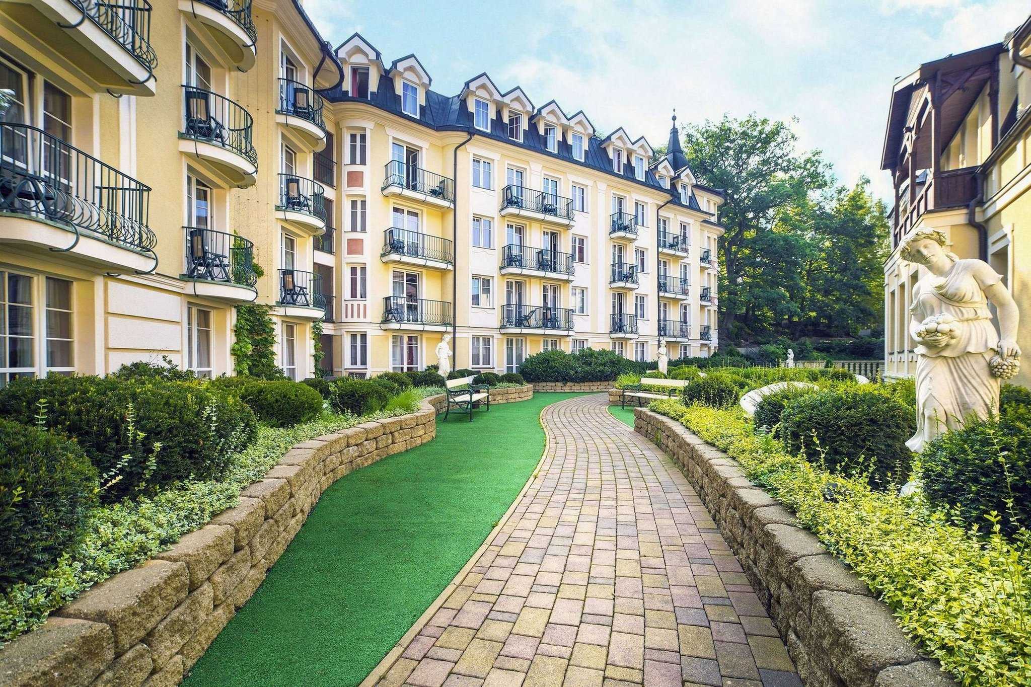 CARLSBAD PLAZA Medical Spa & Wellness Hotel 5 * Superior, Karlovy Vary, CZ