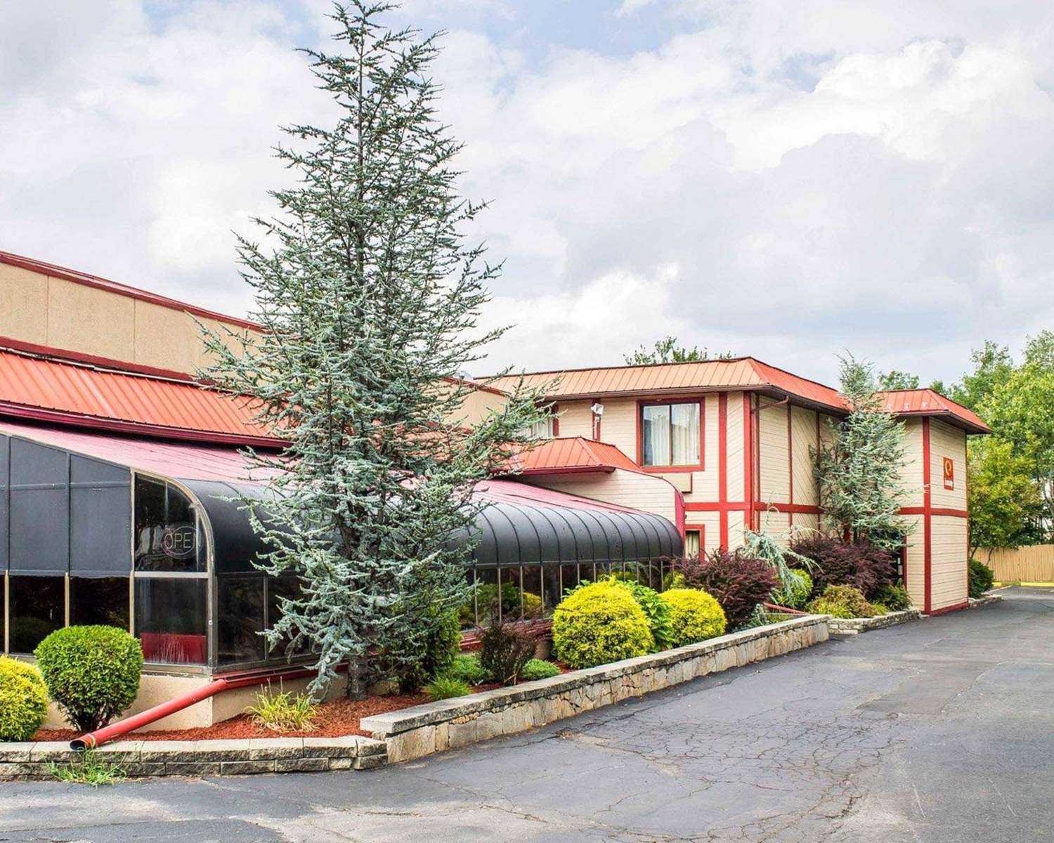Econo Lodge Scranton near Montage Mountain, Scranton, PA