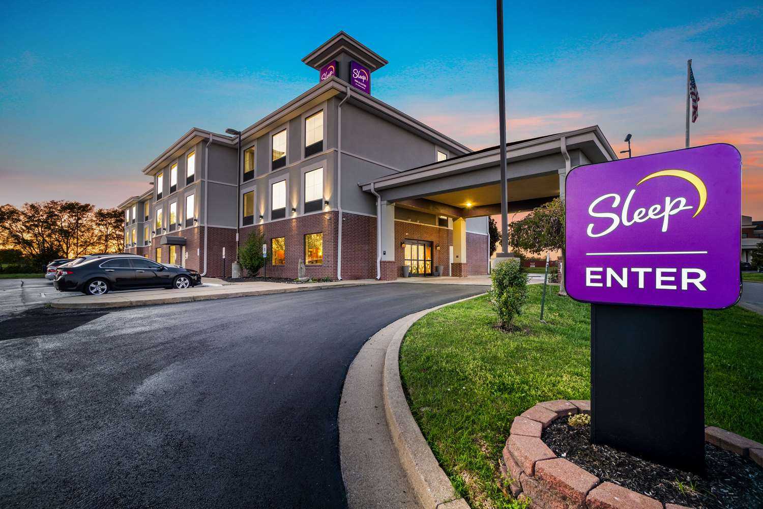 Sleep Inn and Suites Dyersburg I-155 in Dyersburg, TN