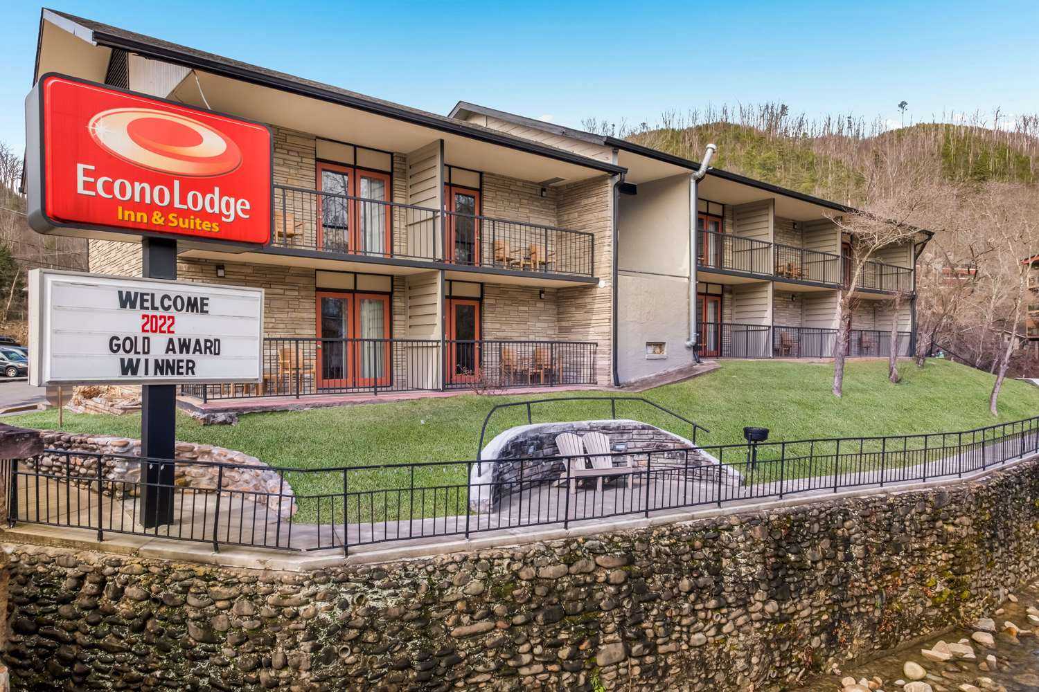Econo Lodge Inn & Suites On The River, Gatlinburg, TN