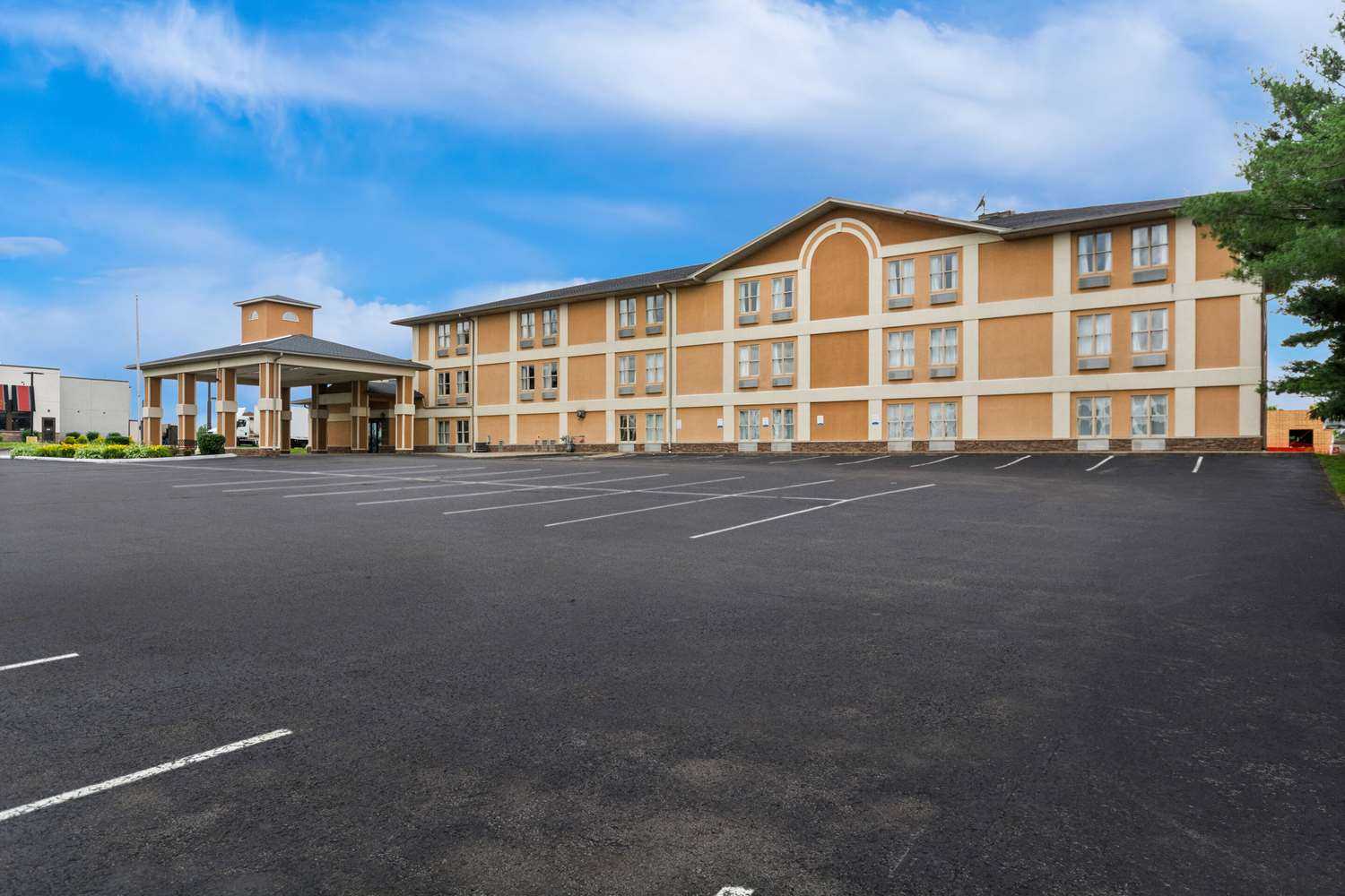 Quality Inn Dry Ridge en Cresta seca, KY