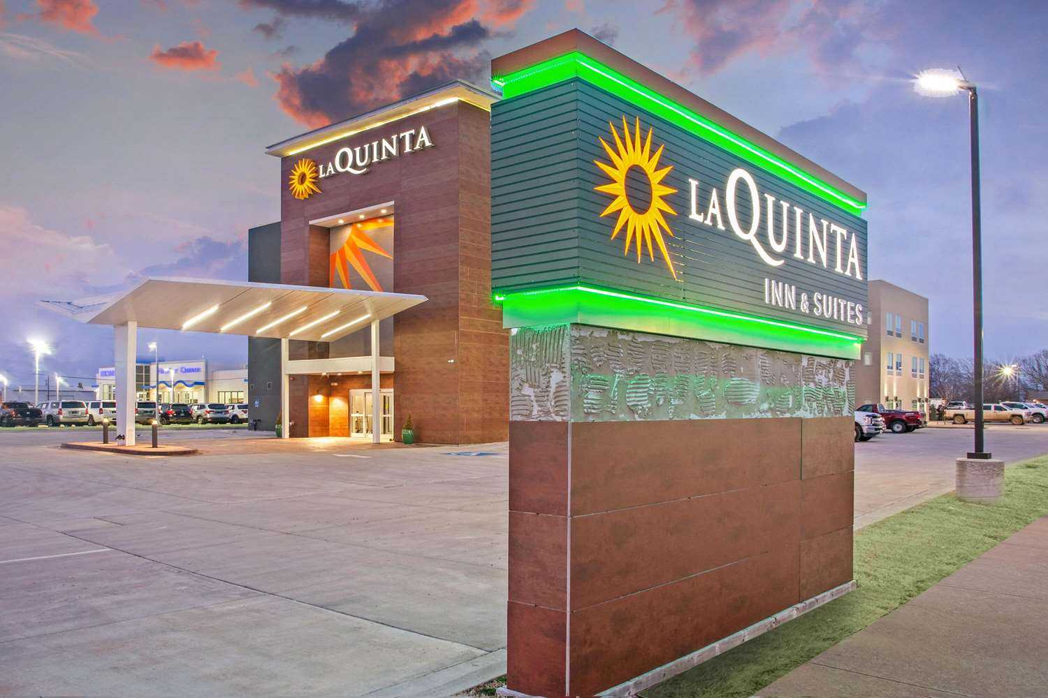 La Quinta Inn & Suites by Wyndham Ponca City in Ponca City, OK