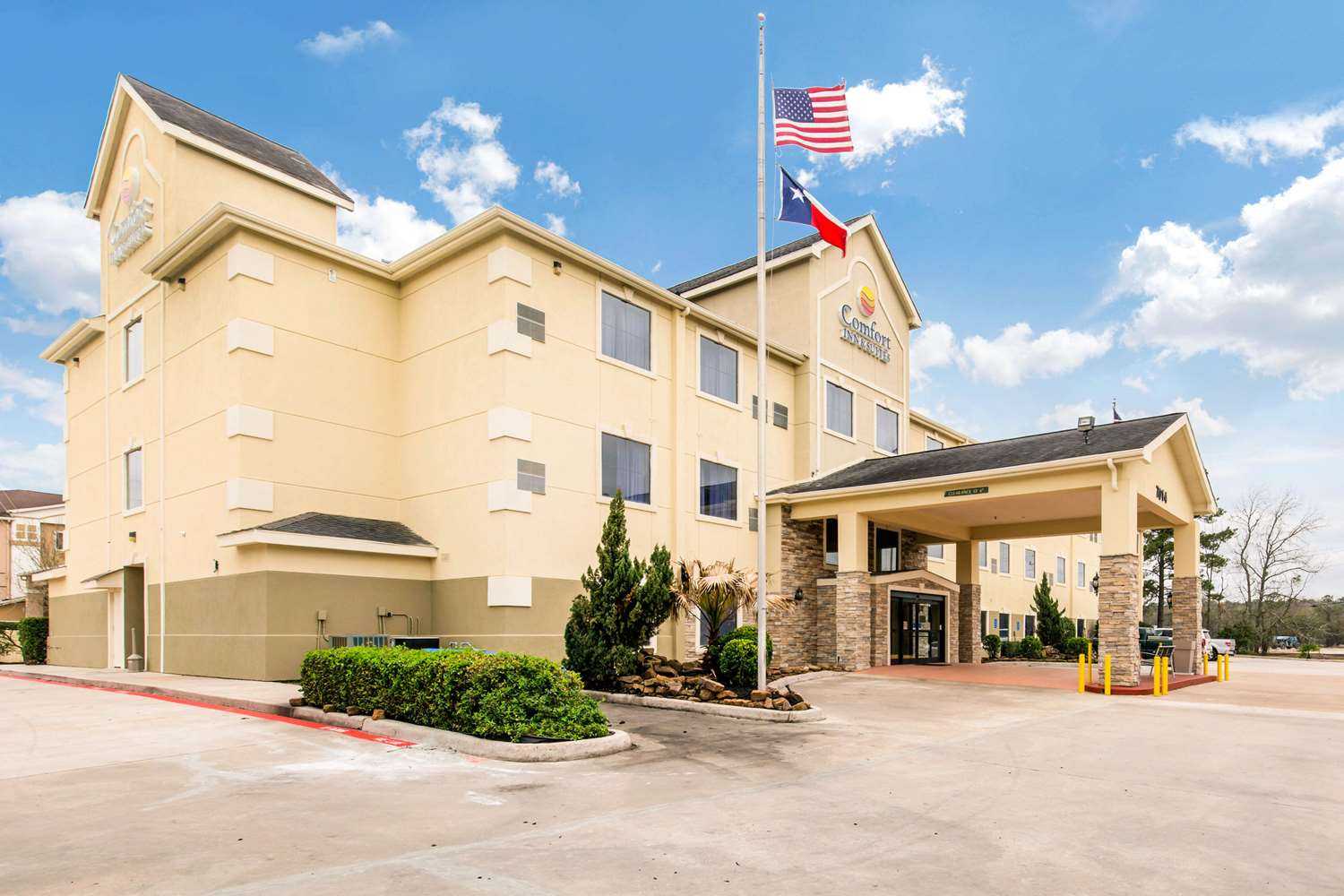 谦虚, TX 的 Comfort Inn and Suites IAH Bush Airport - East