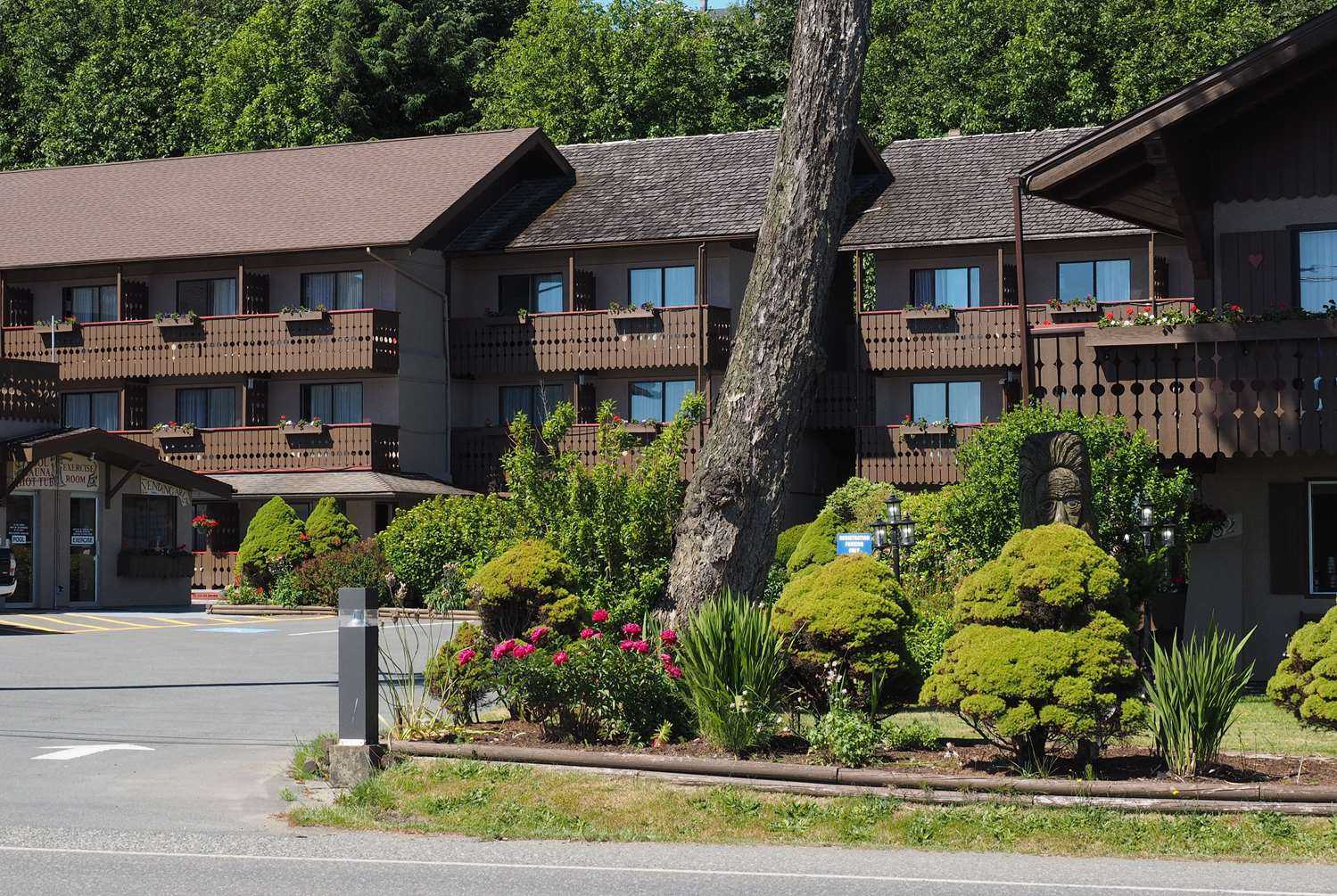 Ramada by Wyndham Campbell River in Campbell River, BC