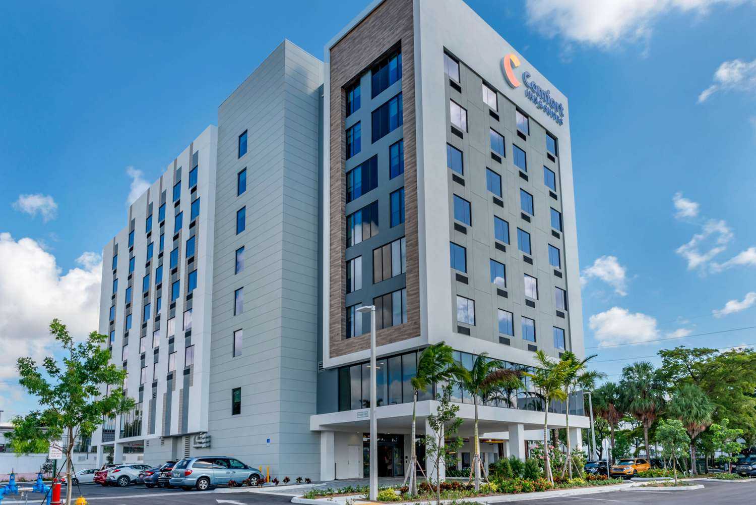 Comfort Inn and Suites Miami International Airport in Miami Springs, FL