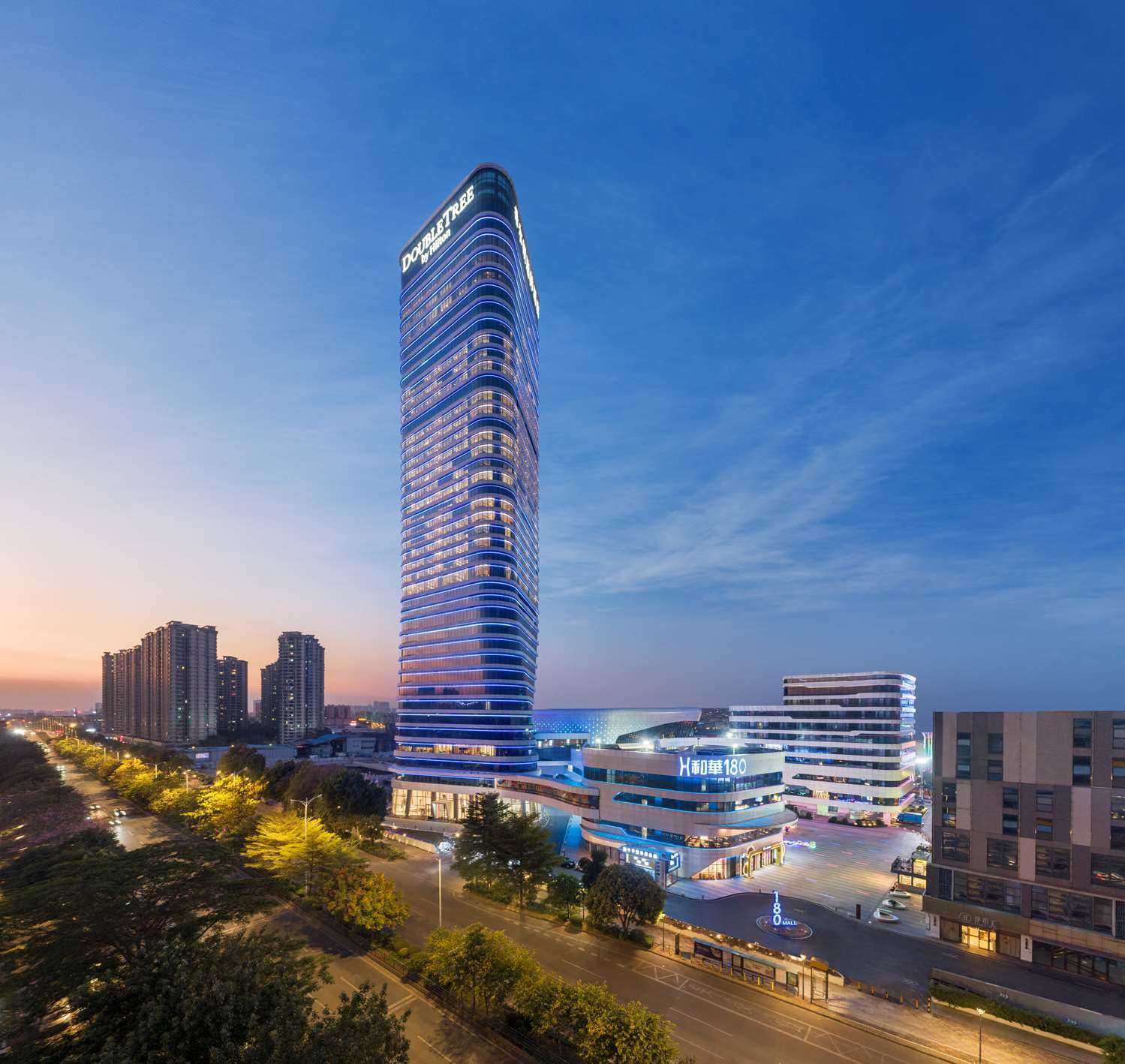 DoubleTree by Hilton Foshan Nanhai i Foshan, CN