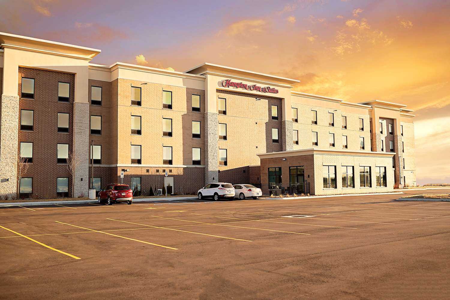 Dundee, MI 的 Hampton Inn & Suites Dundee