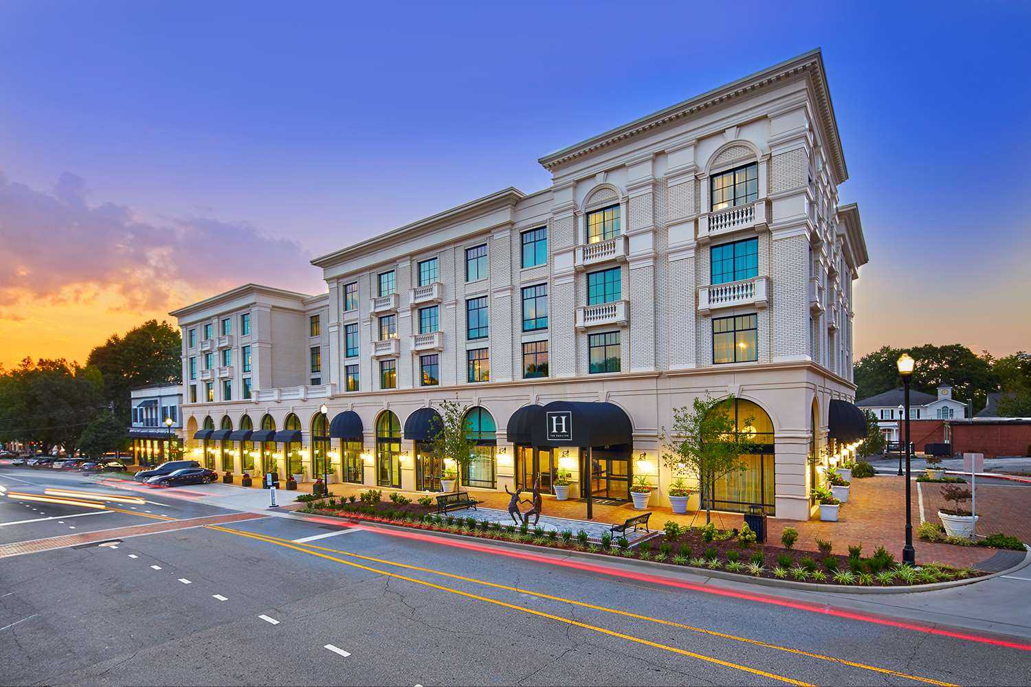 The Hamilton Alpharetta, Curio Collection by Hilton in Alpharetta, GA