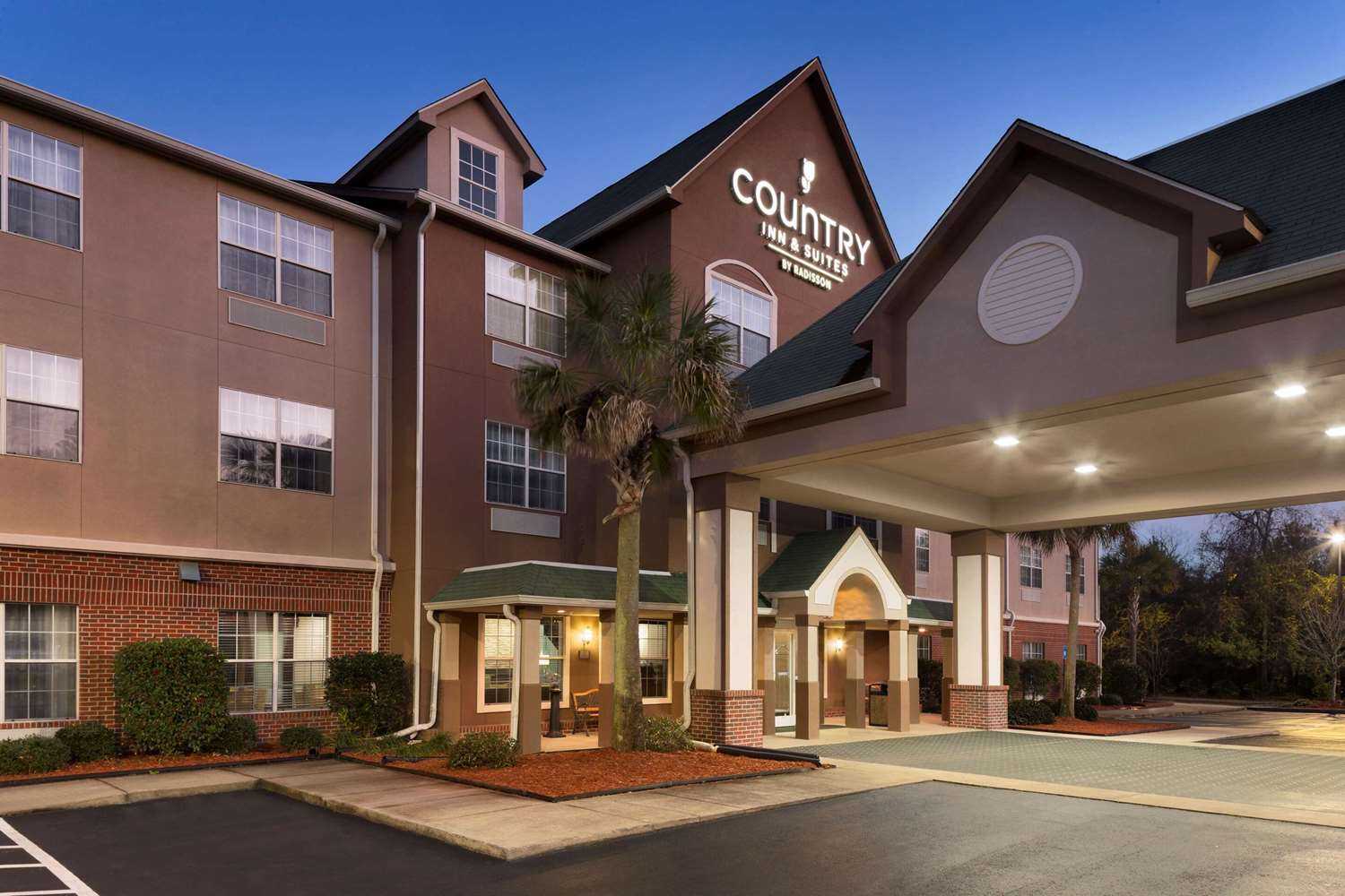 Country Inn & Suites By Radisson, Brunswick I-95, GA a Brunswick, GA