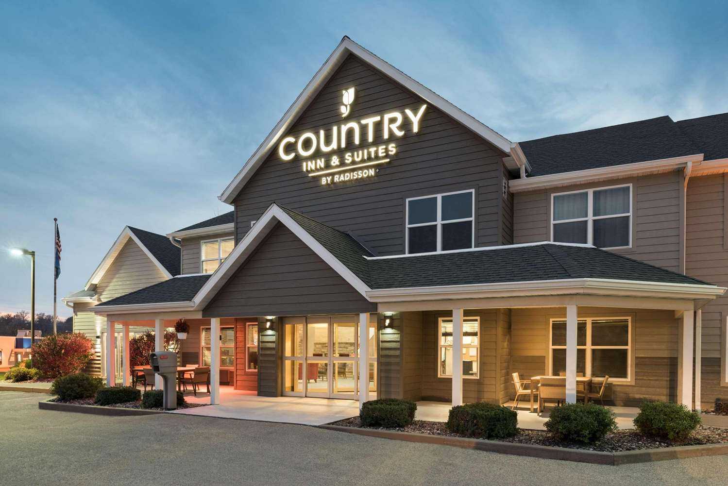 Country Inn & Suites  By Radisson, Platteville, WI i Platteville, WI