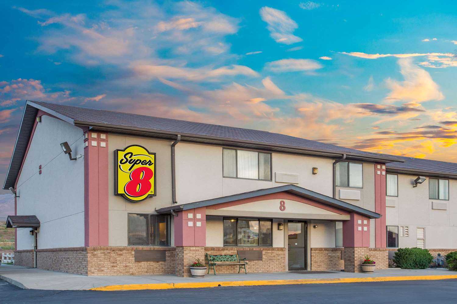 Super 8 by Wyndham Winnemucca NV in Winnemucca, NV