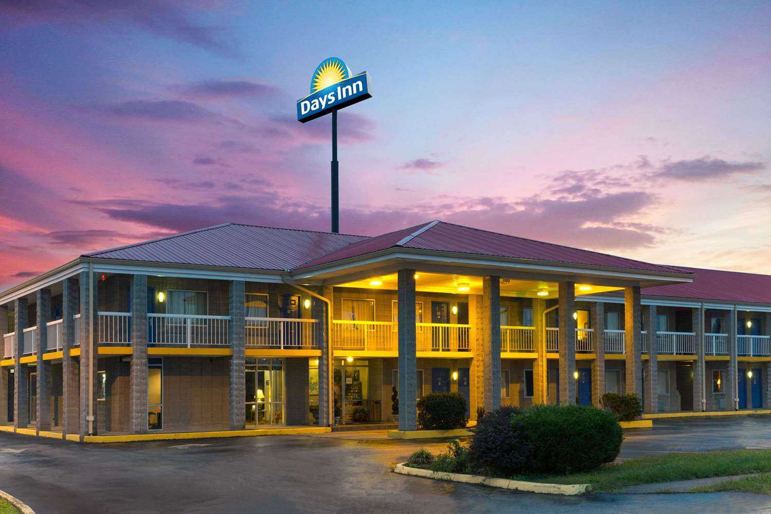 Days Inn by Wyndham Richmond, Richmond, KY