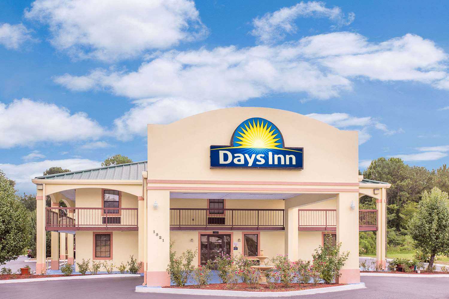 Days Inn by Wyndham Eufaula AL in Eufaula, AL