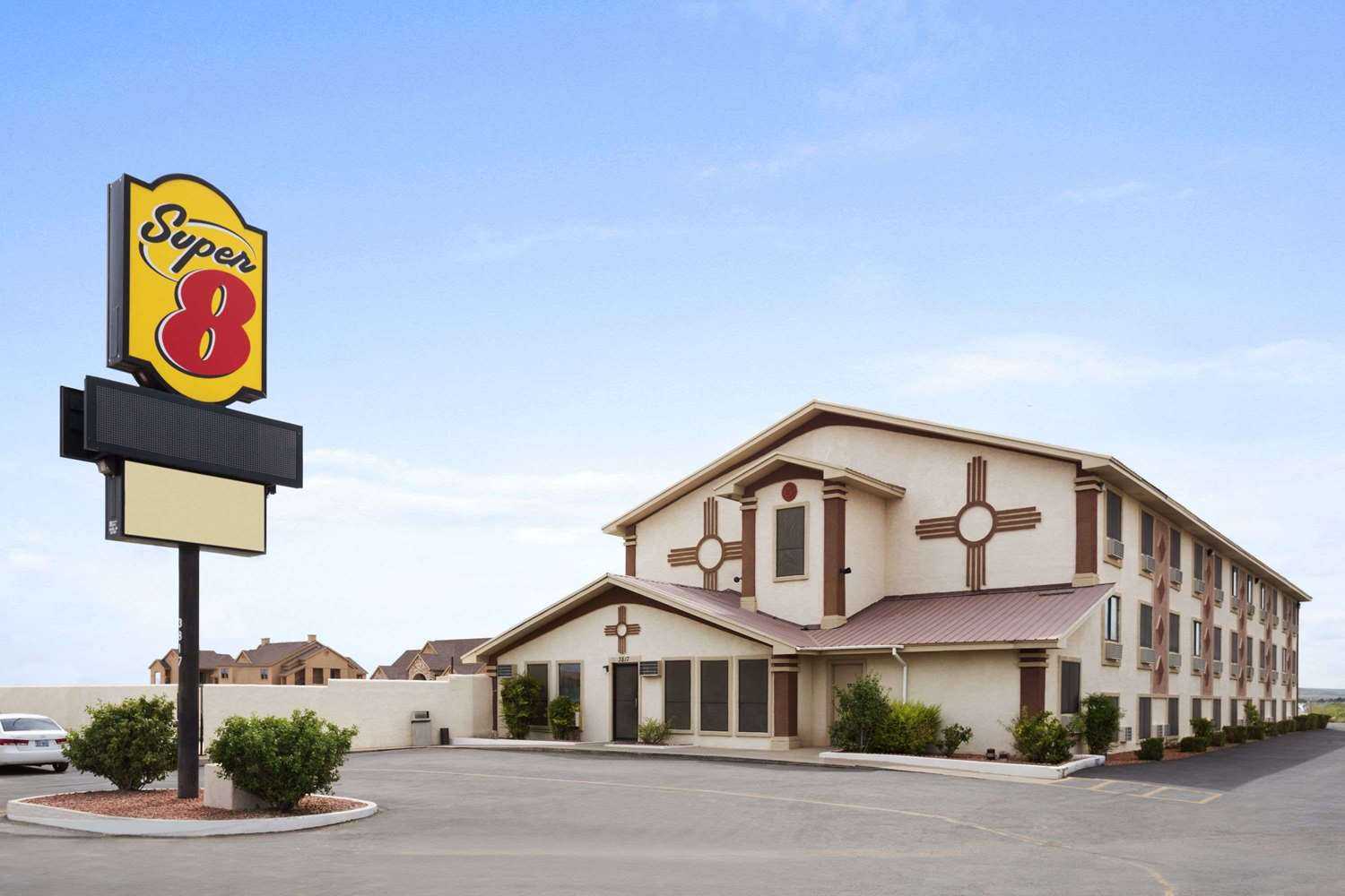 Super 8 by Wyndham Carlsbad à Carlsbad, NM