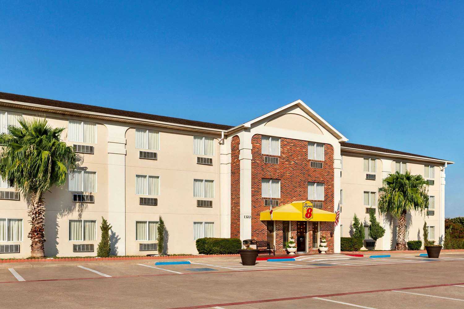 Super 8 by Wyndham Waco University Area en Waco, TX