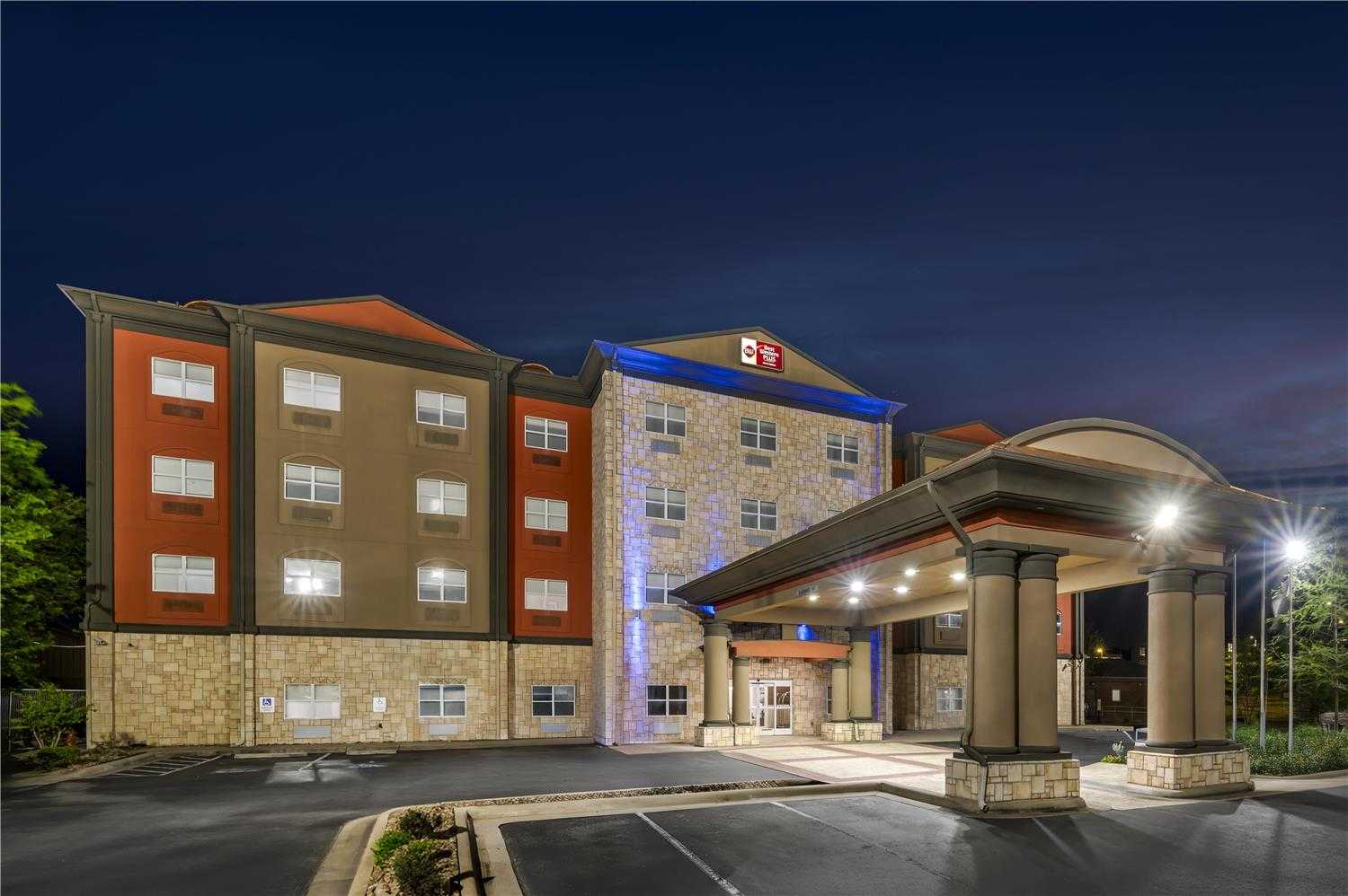 Best Western Plus JFK Inn & Suites a North Little Rock, AR