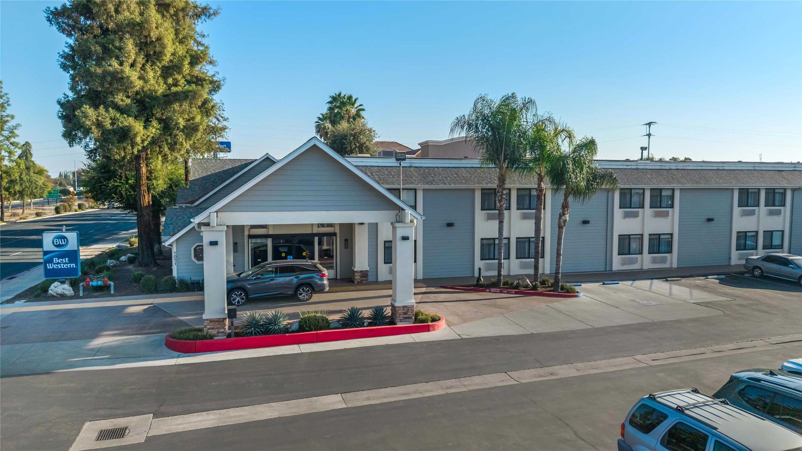 Best Western Town & Country Lodge, Tulare, CA