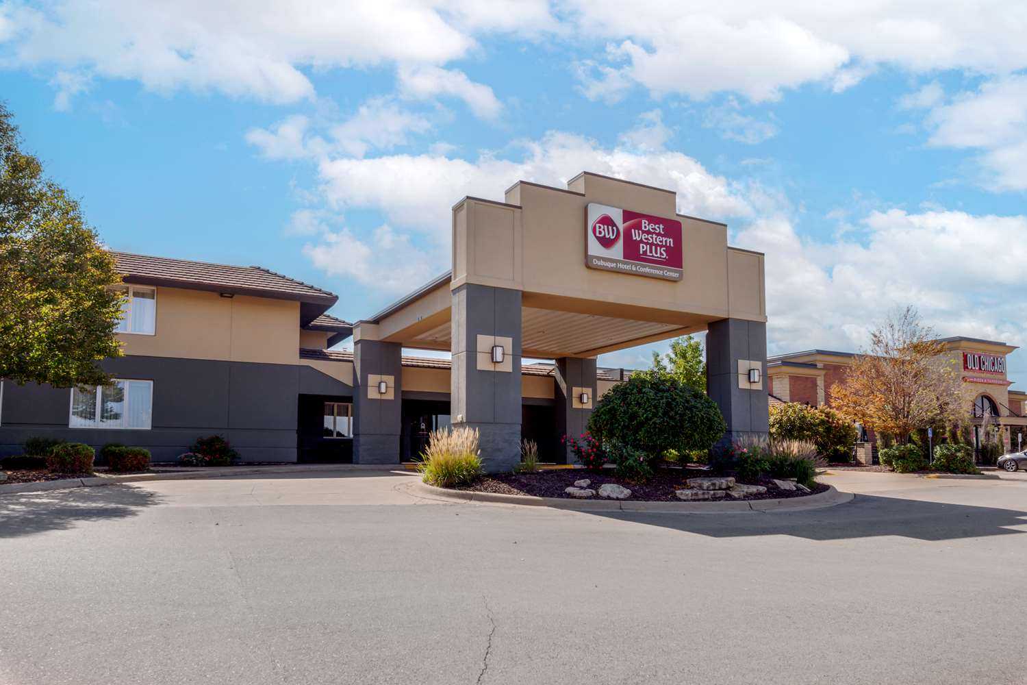 迪比克, IA 的 Best Western Plus Dubuque Hotel & Conference Center