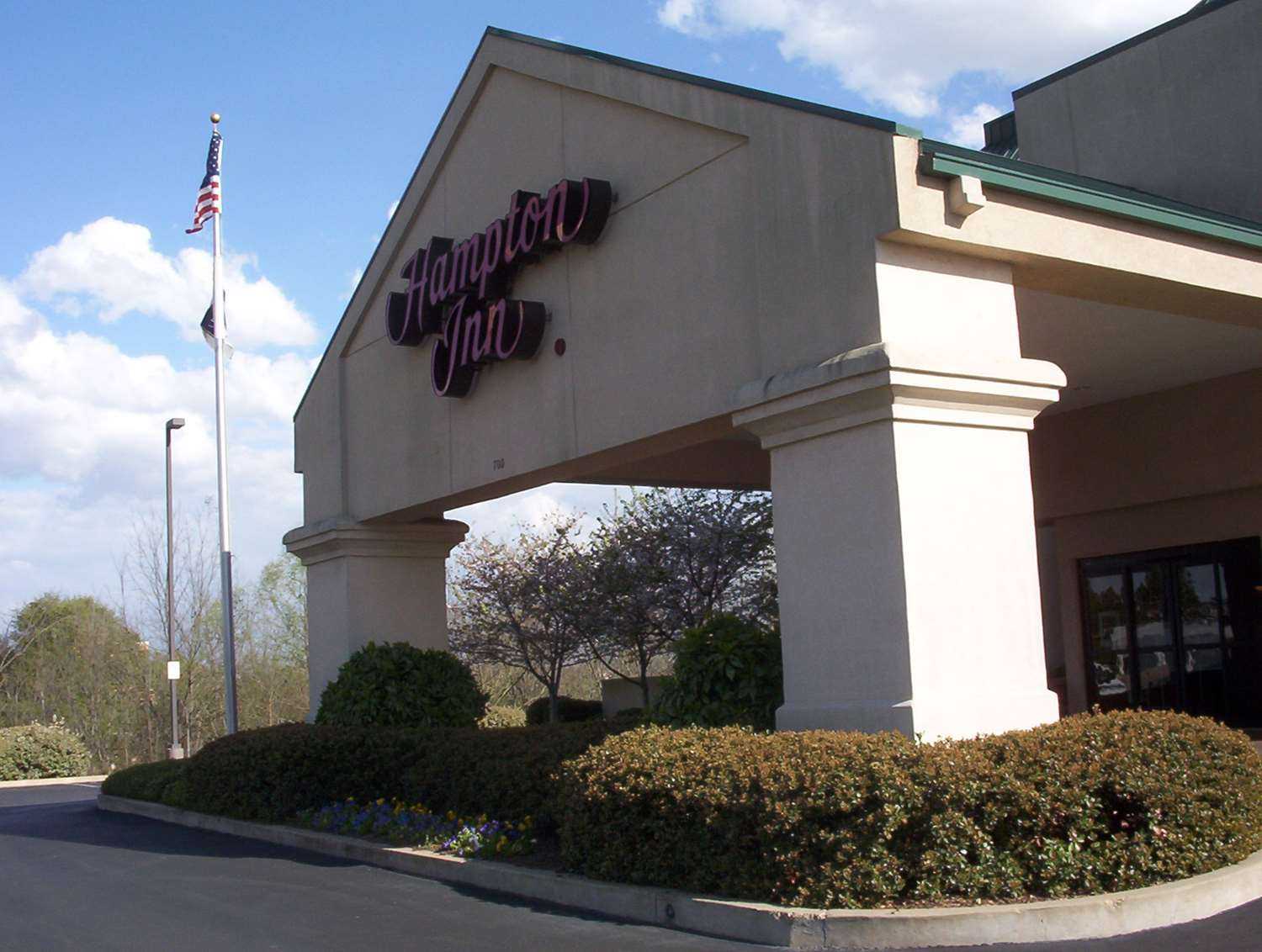 Hampton Inn Dyersburg in Dyersburg, TN