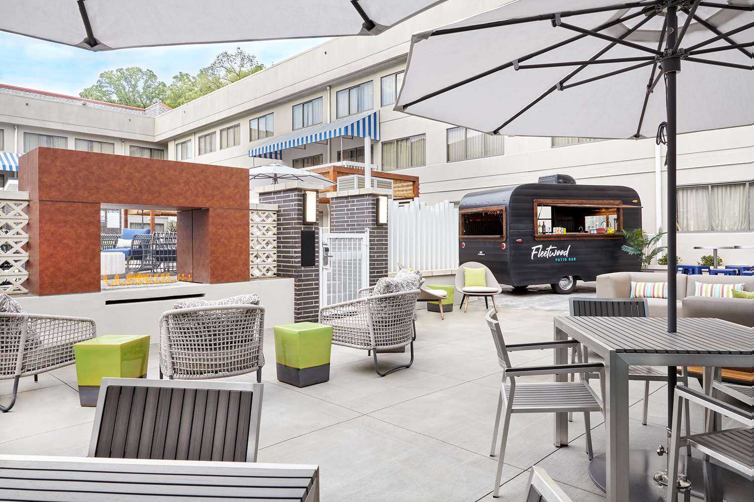 DoubleTree Suites by Hilton Hotel Nashville Airport a Nashville, TN