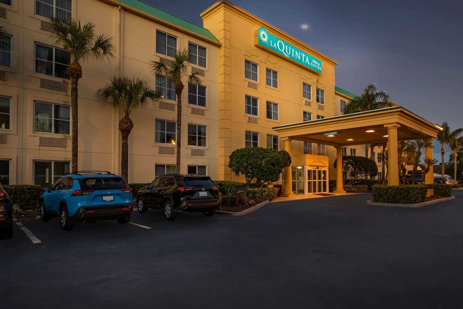 La Quinta Inn & Suites by Wyndham Melbourne Viera in Melbourne, FL