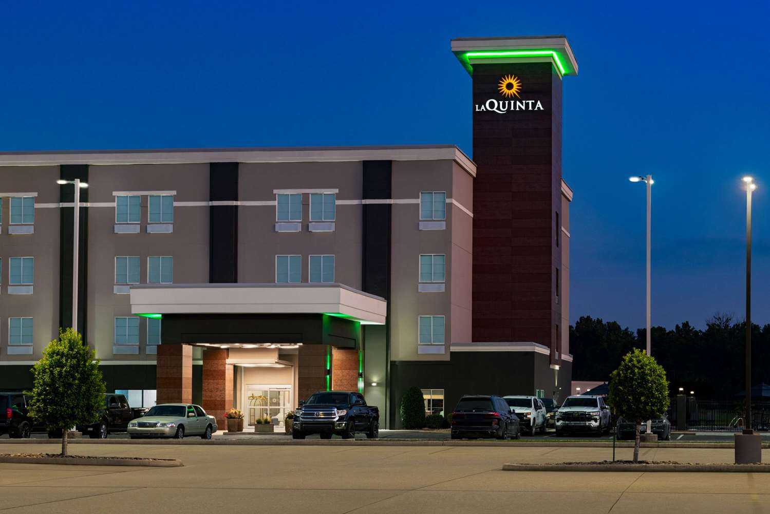 La Quinta Inn & Suites by Wyndham Gonzales LA in Gonzales, LA