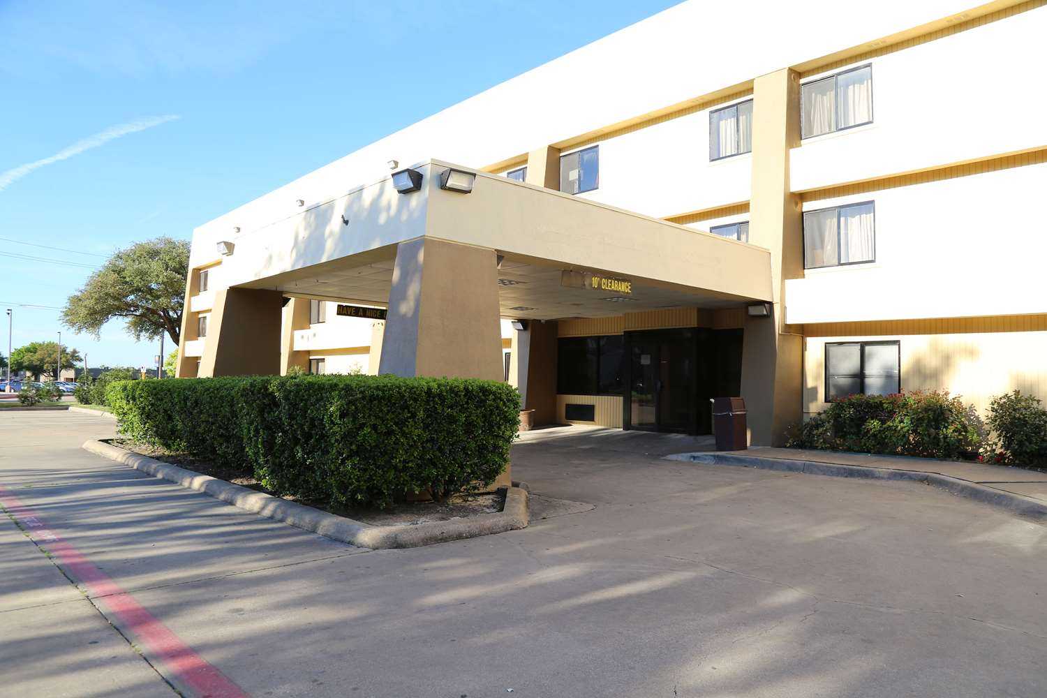 Plano, TX 的 Baymont by Wyndham Plano