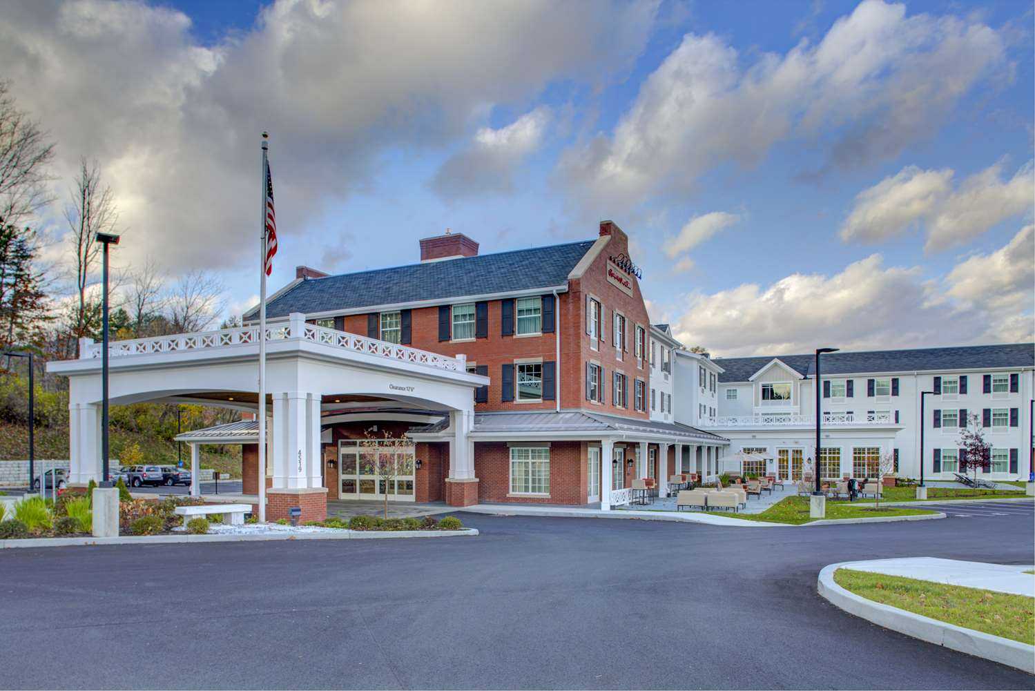 Manchester, VT 的 Hampton Inn & Suites Manchester