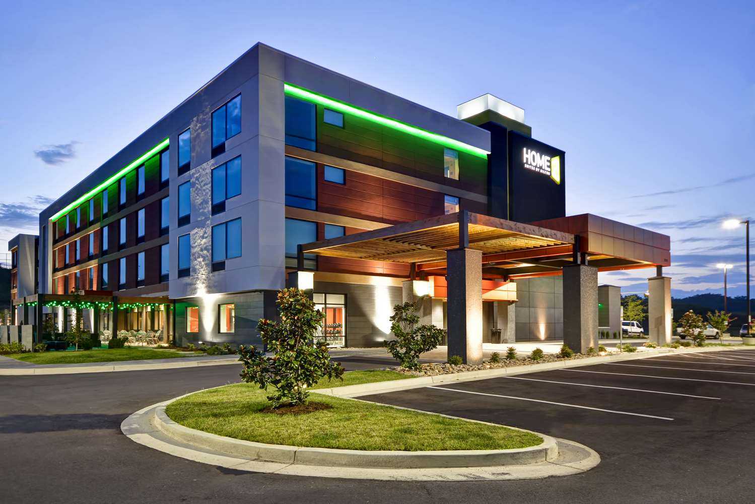 Home2 Suites by Hilton Pigeon Forge in Pigeon Forge, TN