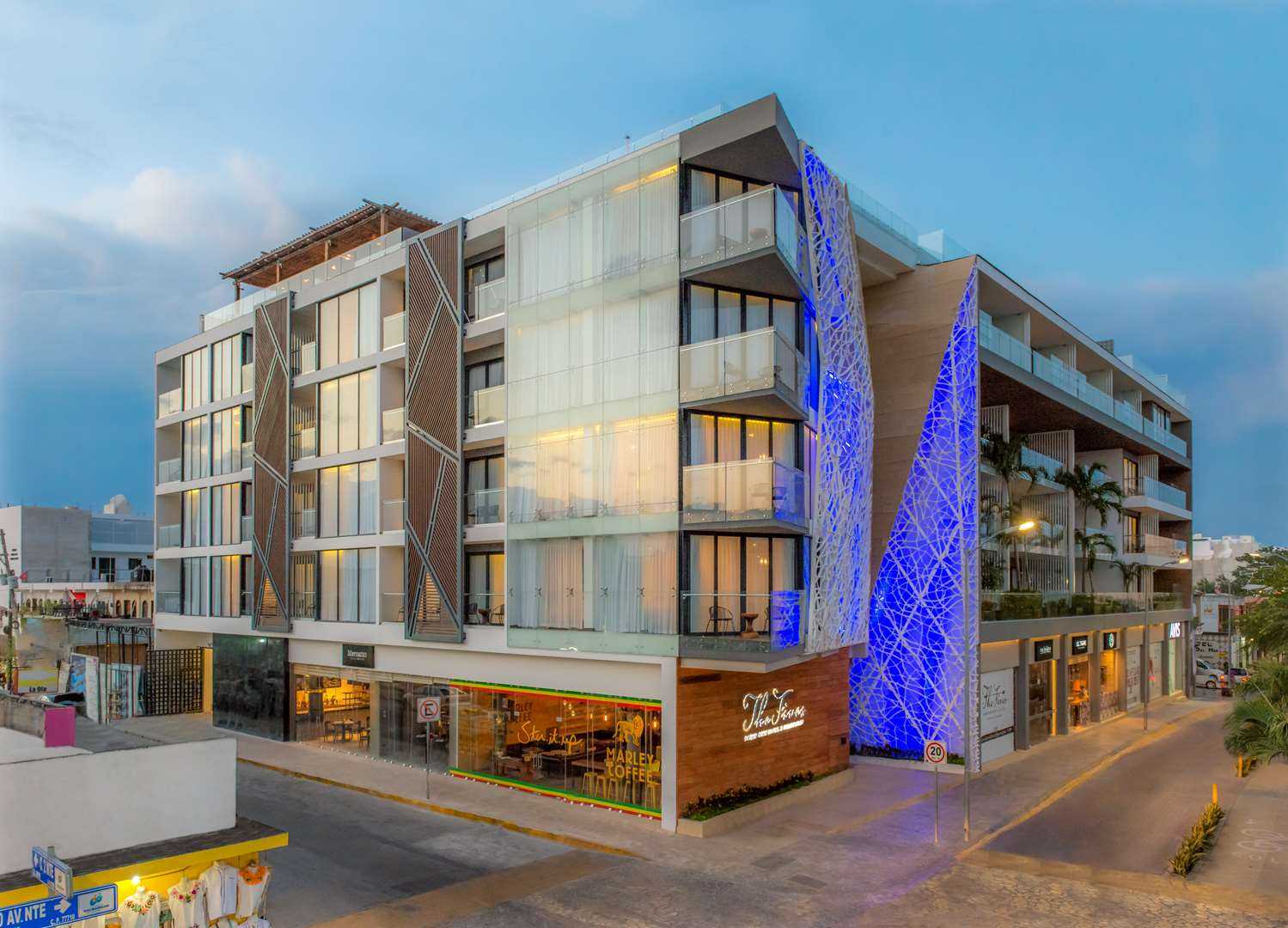 The Fives Downtown Hotel & Residences, Curio Collection by Hilton en Playa del Carmen, MX