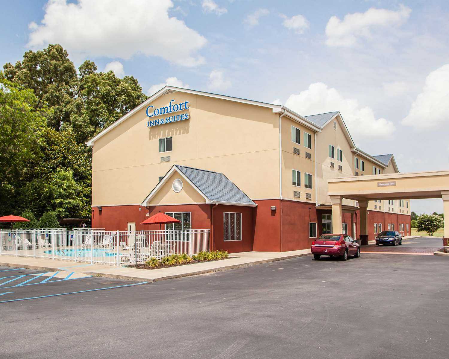 Comfort Inn and Suites Tuscumbia - Muscle Shoals em Tuscumbia, AL