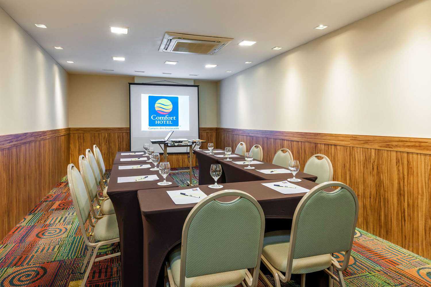 Comfort Hotel Campos dos Goytacazes a Campos dos Goytacazes, BR