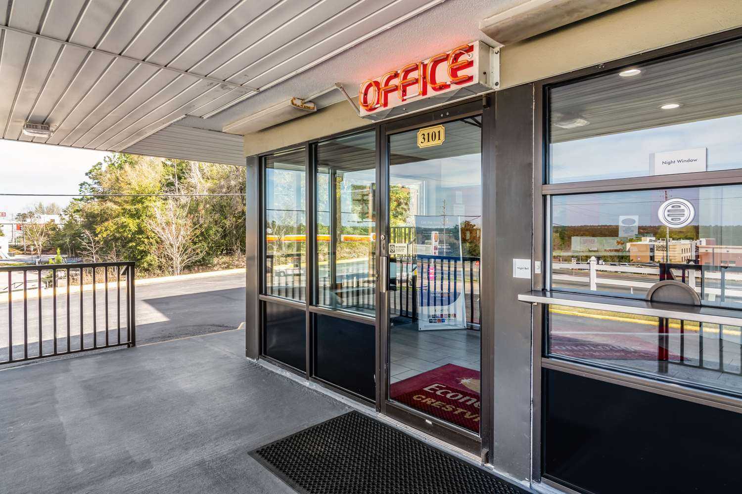 Econo Lodge Crestview i Crestview, FL