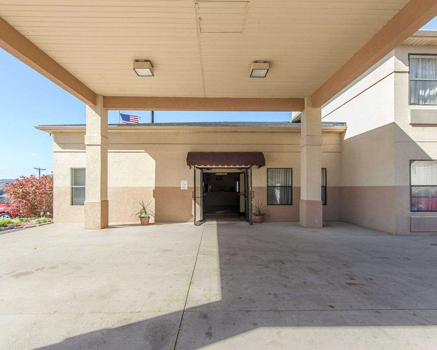 Quality Inn and Suites Portsmouth в Portsmouth, OH