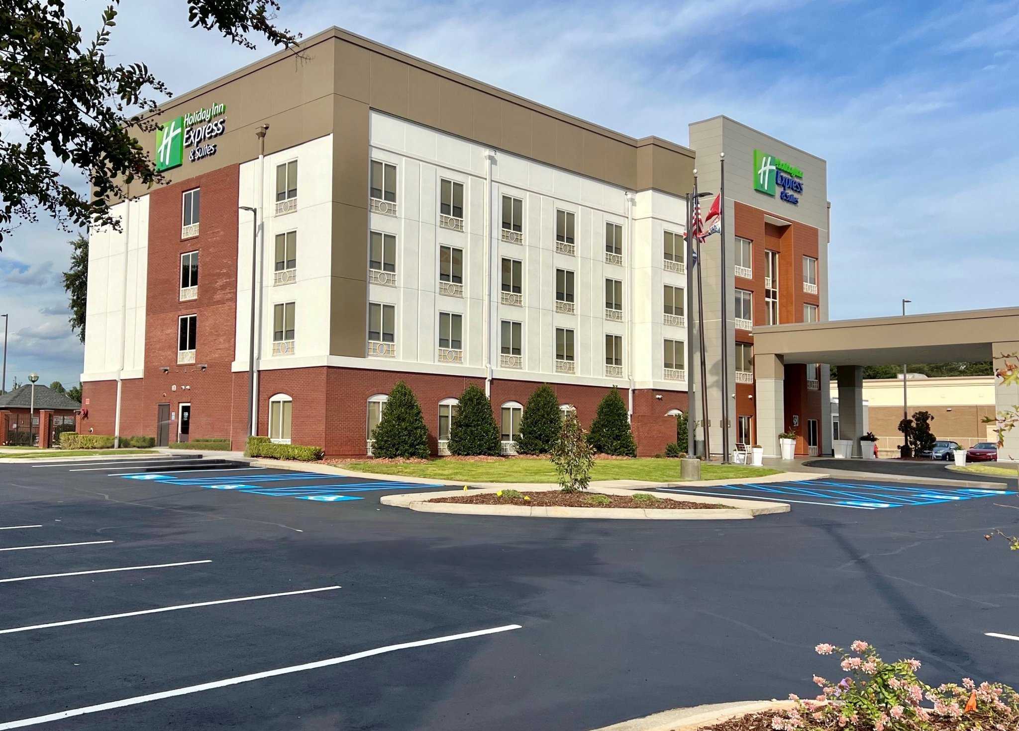 Holiday Inn Express Hotel & Suites Tuscaloosa-University in ทัสคาลูซา, AL