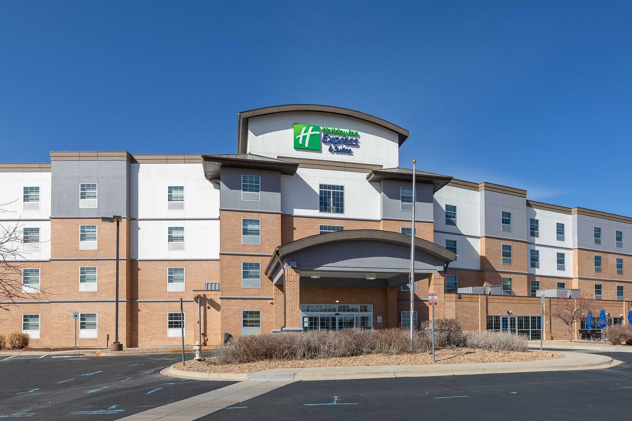 Holiday Inn Express & Suites Englewood - Denver South in Englewood, CO