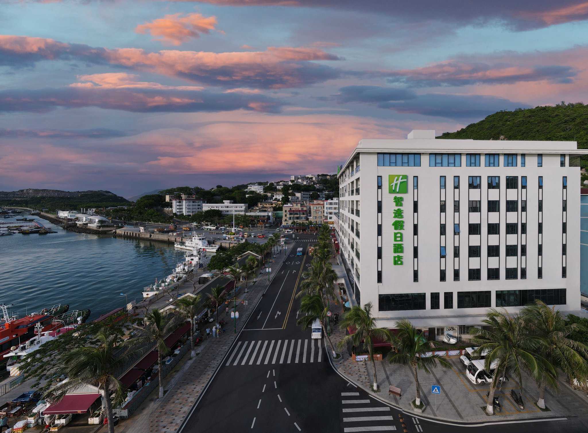 Holiday Inn Express Zhuhai Guishan Island, Zhuhai, CN