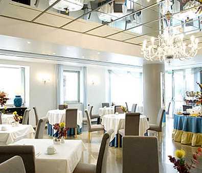 Rimini, IT 的 Hotel Club House