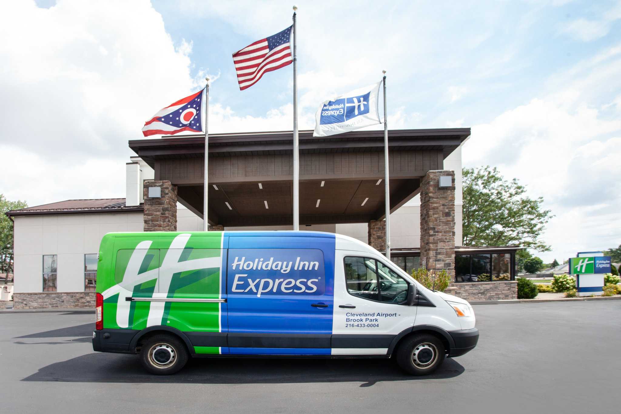 Holiday Inn Express Hotel Cleveland Brookpark a Parco Brook, OH