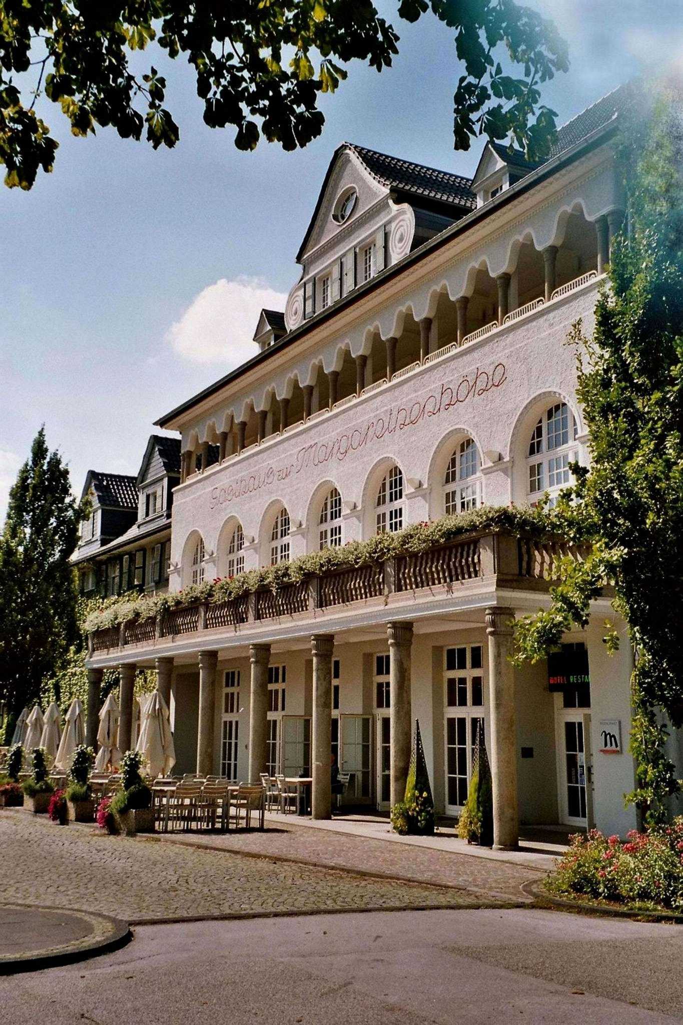 Essen, DE 的 Mintrops Stadt Hotel Margarethenhoehe