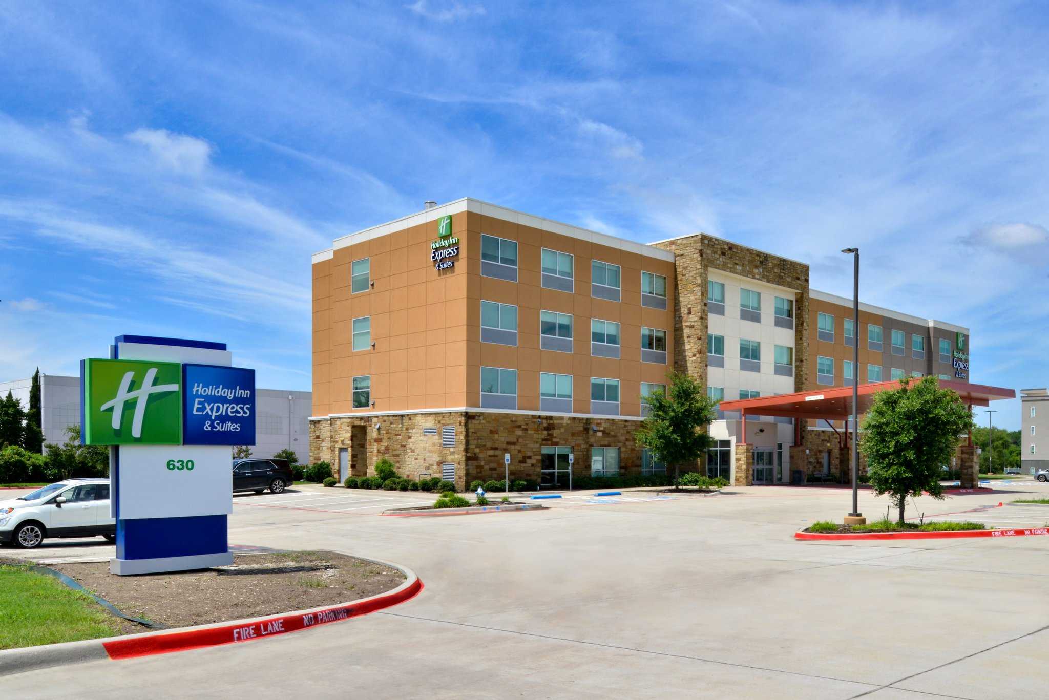 Holiday Inn Express & Suites Wylie West a Wylie, TX