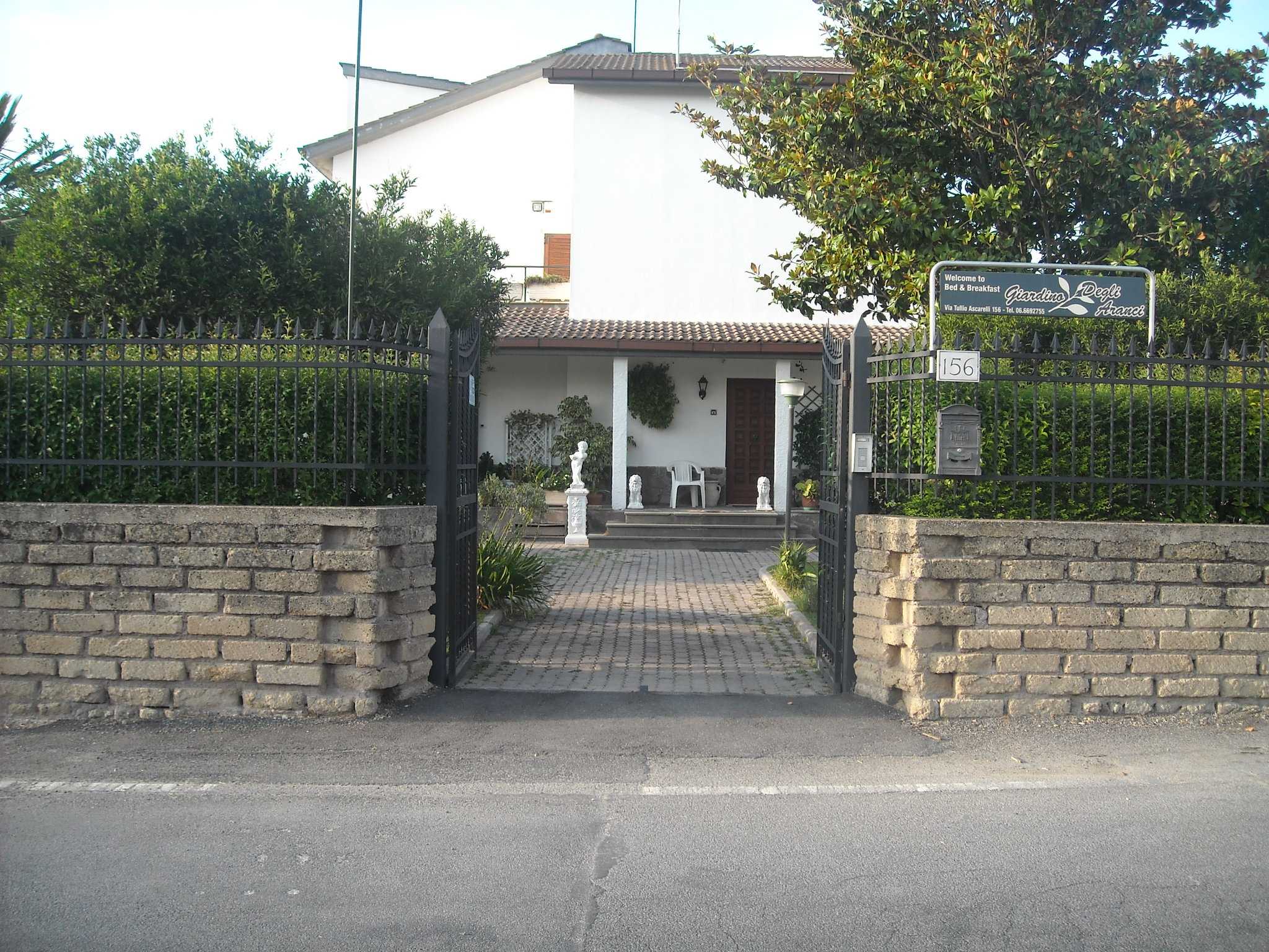 Rome, IT 的 Giardino degli Aranci b&b